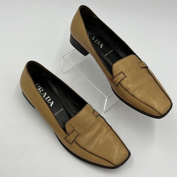 Prada Tan Leather Loafers 37.5 - Picture 12 of 14